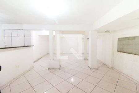 Sala/Quarto de casa para alugar com 1 quarto, 50m² em Vila Santa Teresinha, São Paulo