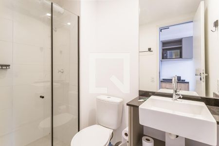 Banheiro de kitnet/studio para alugar com 1 quarto, 25m² em Vila Olímpia, São Paulo
