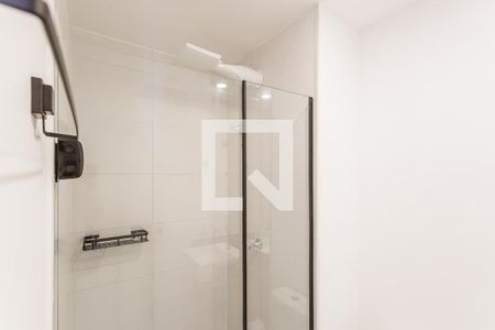 Banheiro de kitnet/studio para alugar com 1 quarto, 25m² em Vila Olímpia, São Paulo
