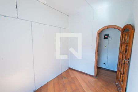 Quarto 3 de casa para alugar com 8 quartos, 220m² em Vila Jardim Leblon, Belo Horizonte