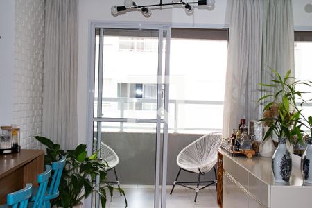 Sala/varanda de apartamento à venda com 2 quartos, 51m² em Vila Metalúrgica, São Paulo