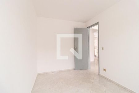 Quarto 1 de casa para alugar com 2 quartos, 43m² em Boqueirão, Curitiba