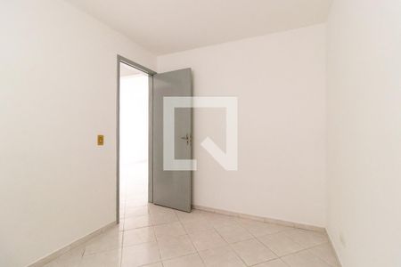 Quarto 2 de casa para alugar com 2 quartos, 43m² em Boqueirão, Curitiba