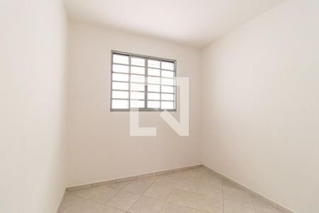 Quarto 2 de casa para alugar com 2 quartos, 43m² em Boqueirão, Curitiba