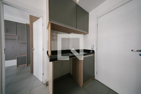 Sala/Cozinha e Área de Serviço de apartamento para alugar com 1 quarto, 29m² em Vila Guilhermina, São Paulo