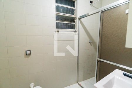 Banheiro de casa para alugar com 1 quarto, 55m² em Vila Campestre, São Paulo