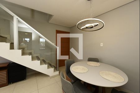 Sala de apartamento para alugar com 2 quartos, 110m² em Miramar (barreiro), Belo Horizonte