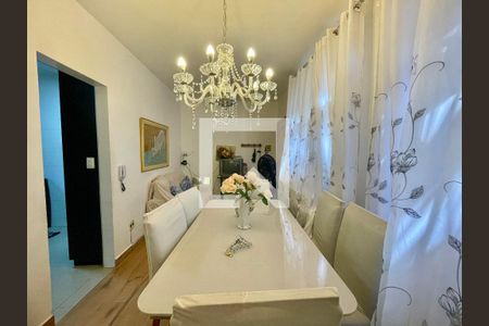 Apartamento à venda com 3 quartos, 80m² em Sagrada Família, Belo Horizonte