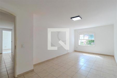 Casa à venda com 3 quartos, 263m² em Brooklin, São Paulo