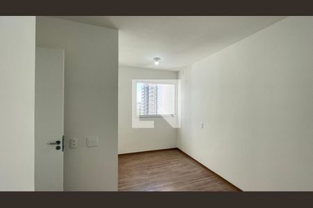 Quarto 1 de apartamento para alugar com 2 quartos, 47m² em Santo Cristo, Rio de Janeiro