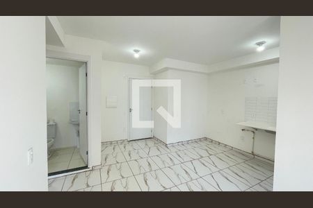 Sala de apartamento para alugar com 2 quartos, 47m² em Santo Cristo, Rio de Janeiro