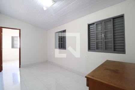 Quarto 1 de casa para alugar com 2 quartos, 100m² em Lídice, Uberlândia