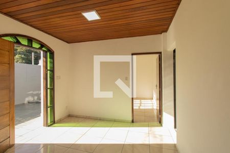 Sala de casa para alugar com 2 quartos, 55m² em Guabirotuba, Curitiba