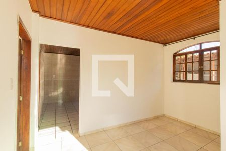 Sala de casa para alugar com 2 quartos, 55m² em Guabirotuba, Curitiba