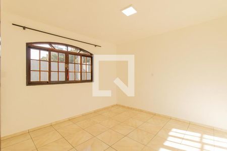 Quarto 1 de casa para alugar com 2 quartos, 55m² em Guabirotuba, Curitiba
