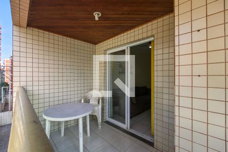 Sacada  de apartamento para alugar com 1 quarto, 77m² em Vila Tupi, Praia Grande