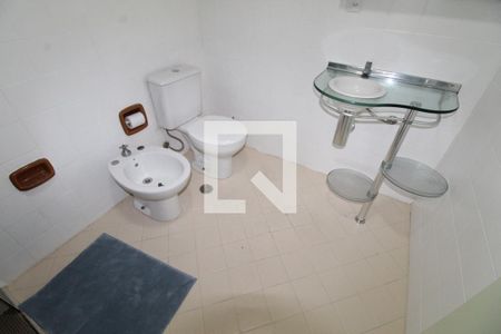 Banheiro de apartamento para alugar com 1 quarto, 39m² em Jardim Vale Paraiso, São José dos Campos