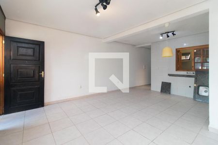 Casa à venda com 2 quartos, 70m² em Hípica, Porto Alegre