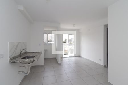 Sala/Cozinha de apartamento para alugar com 2 quartos, 39m² em Itaquera, São Paulo