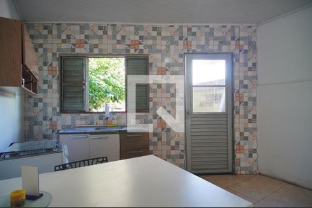 Cozinha de kitnet/studio para alugar com 1 quarto, 24m² em Centro, São Leopoldo