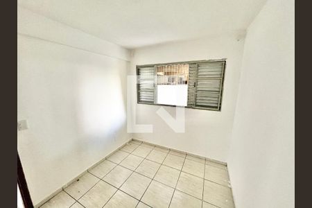 Quarto de casa de condomínio para alugar com 1 quarto, 40m² em Vila Espanhola, São Paulo