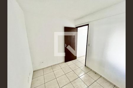 Quarto de casa de condomínio para alugar com 1 quarto, 40m² em Vila Espanhola, São Paulo