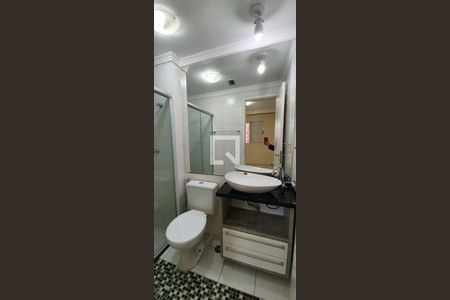 Banheiro  de apartamento à venda com 2 quartos, 52m² em Barra Funda, São Paulo