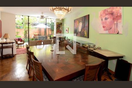 Casa à venda com 3 quartos, 200m² em Alto de Pinheiros, São Paulo