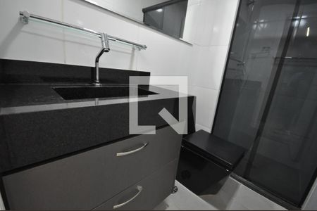 Banheiro de apartamento à venda com 1 quarto, 34m² em Vila Guilherme, São Paulo