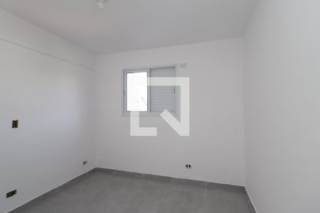 Quarto 1 de apartamento para alugar com 2 quartos, 44m² em Itaquera, São Paulo