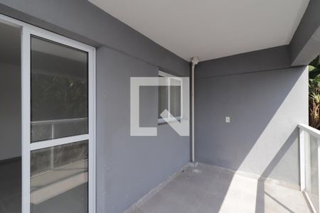 Varanda da Sala de apartamento para alugar com 2 quartos, 47m² em Itaquera, São Paulo