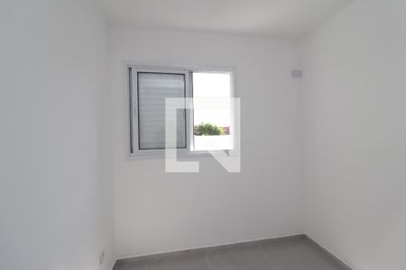 Quarto 1 de apartamento para alugar com 2 quartos, 47m² em Itaquera, São Paulo