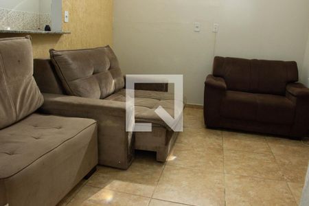 Sala de kitnet/studio para alugar com 1 quarto, 100m² em Reserva do Pero, Cabo Frio