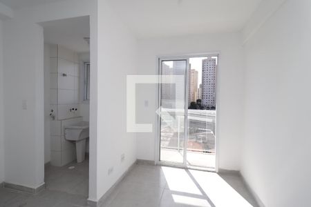 Sala/Cozinha de apartamento para alugar com 2 quartos, 39m² em Itaquera, São Paulo