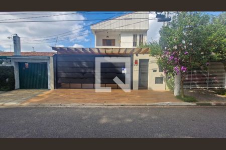 Casa à venda com 4 quartos, 270m² em Interlagos, São Paulo