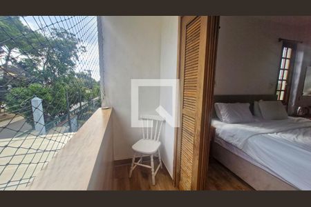 Casa à venda com 4 quartos, 270m² em Interlagos, São Paulo