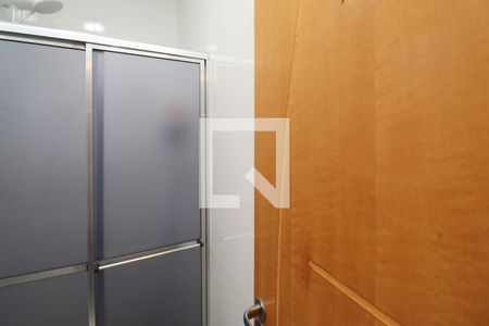 Banheiro  de apartamento para alugar com 2 quartos, 70m² em Vila Constança, São Paulo