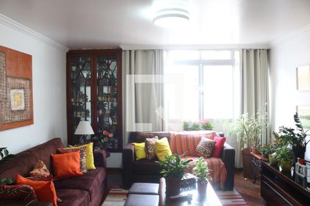 Sala de apartamento para alugar com 3 quartos, 192m² em Perdizes, São Paulo