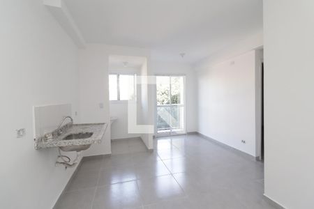Sala/Cozinha de apartamento para alugar com 2 quartos, 39m² em Itaquera, São Paulo