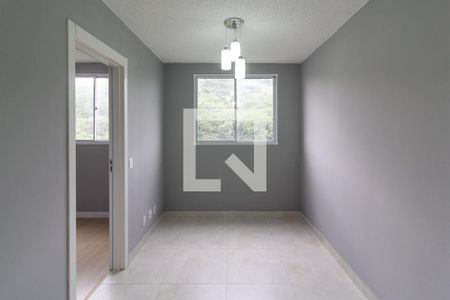 Sala de apartamento para alugar com 2 quartos, 32m² em Usina Piratininga, São Paulo
