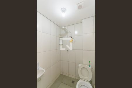 Banheiro de apartamento para alugar com 1 quarto, 30m² em Vila Formosa, São Paulo