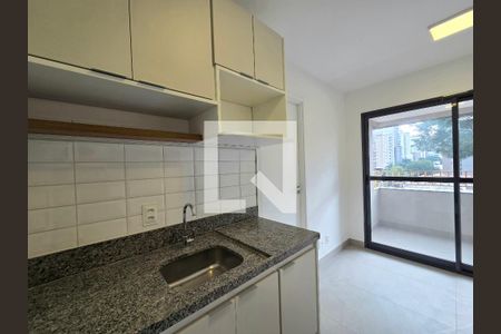 Cozinha de apartamento para alugar com 1 quarto, 26m² em Vila Olímpia, São Paulo