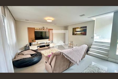 Casa à venda com 3 quartos, 240m² em Vila Moreira, Guarulhos