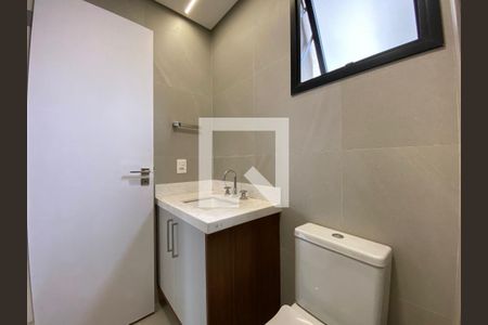 Banheiro  de apartamento para alugar com 2 quartos, 73m² em Pinheiros, São Paulo