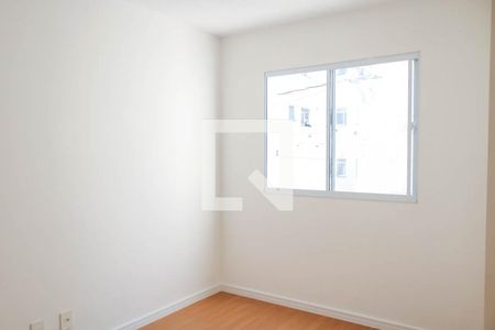 Sala de apartamento para alugar com 2 quartos, 40m² em Inhaúma, Rio de Janeiro