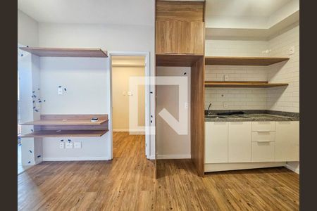 Sala/Cozinha de apartamento para alugar com 2 quartos, 41m² em Santo Amaro, São Paulo