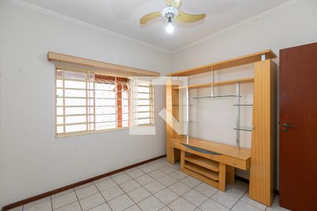 Casa à venda com 4 quartos, 270m² em Parque das Universidades, Campinas