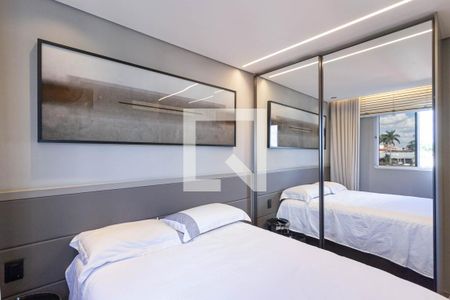 Quarto 1 de apartamento à venda com 3 quartos, 180m² em Ouro Preto, Belo Horizonte
