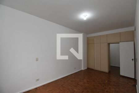 Suíte de apartamento para alugar com 4 quartos, 208m² em Batel, Curitiba