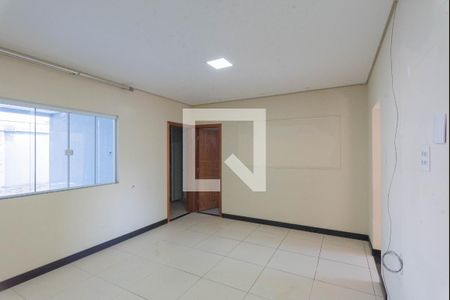 Sala de casa para alugar com 3 quartos, 240m² em Parque Jambeiro, Campinas